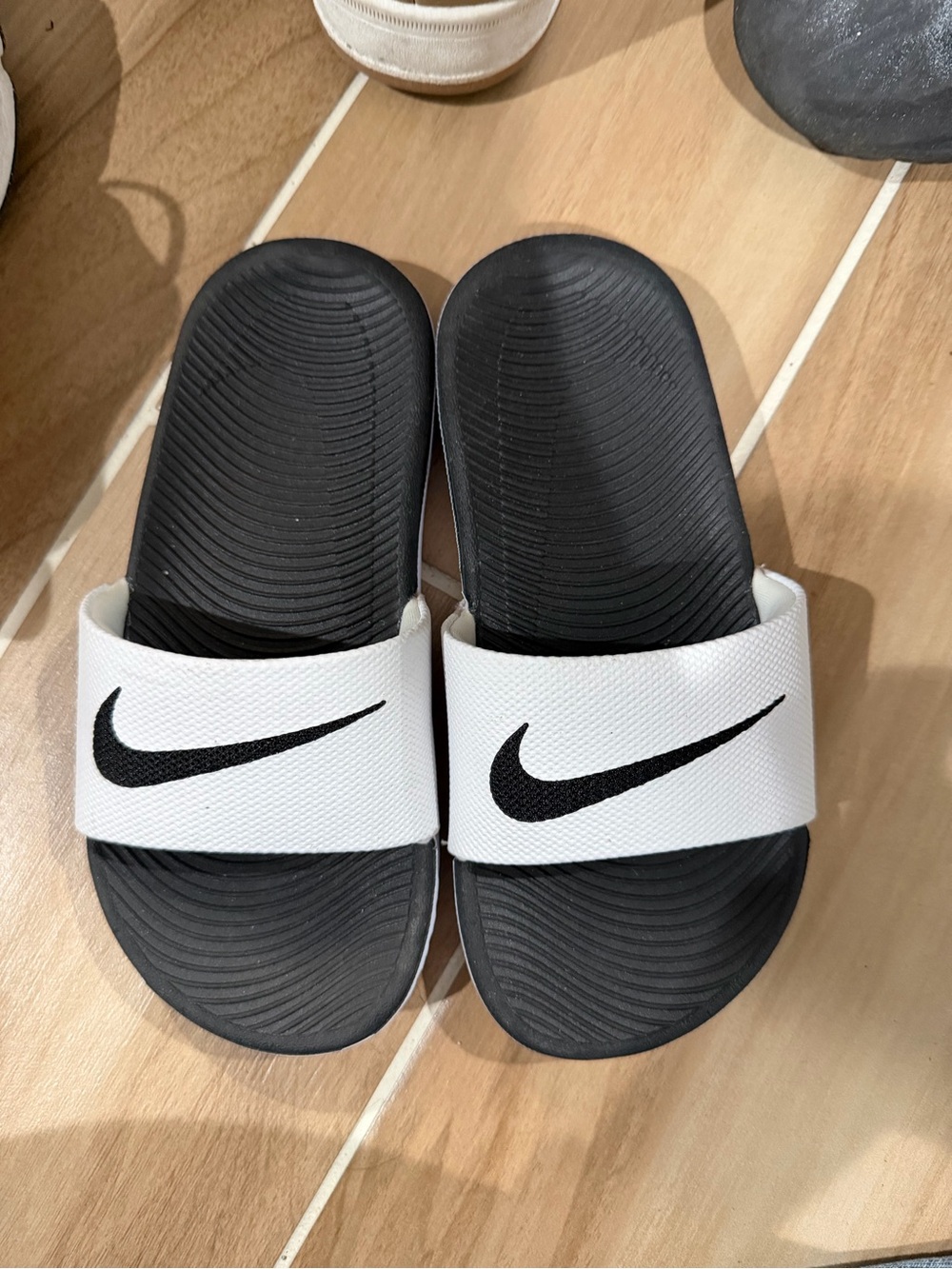 Boys size 12c. Nike Black & White Slide Sandals - Classic Swoosh Like new.